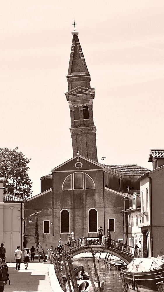 011 N-- M-----U-, E--- -E P---H- -A-.jpg