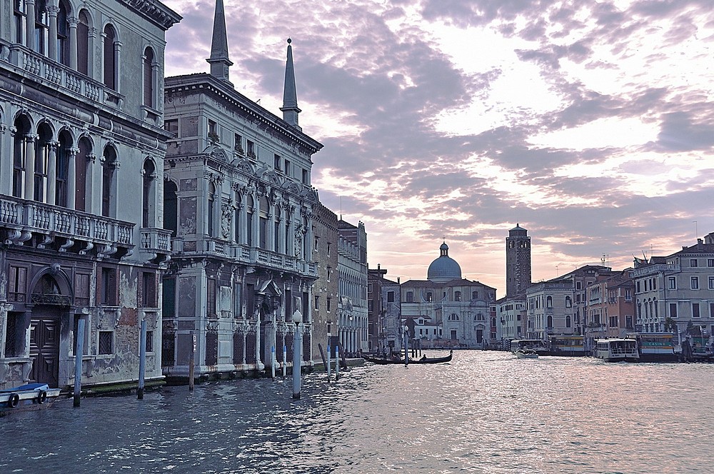 DSC_9696 Grand Canal vers San Stae 1000.jpg