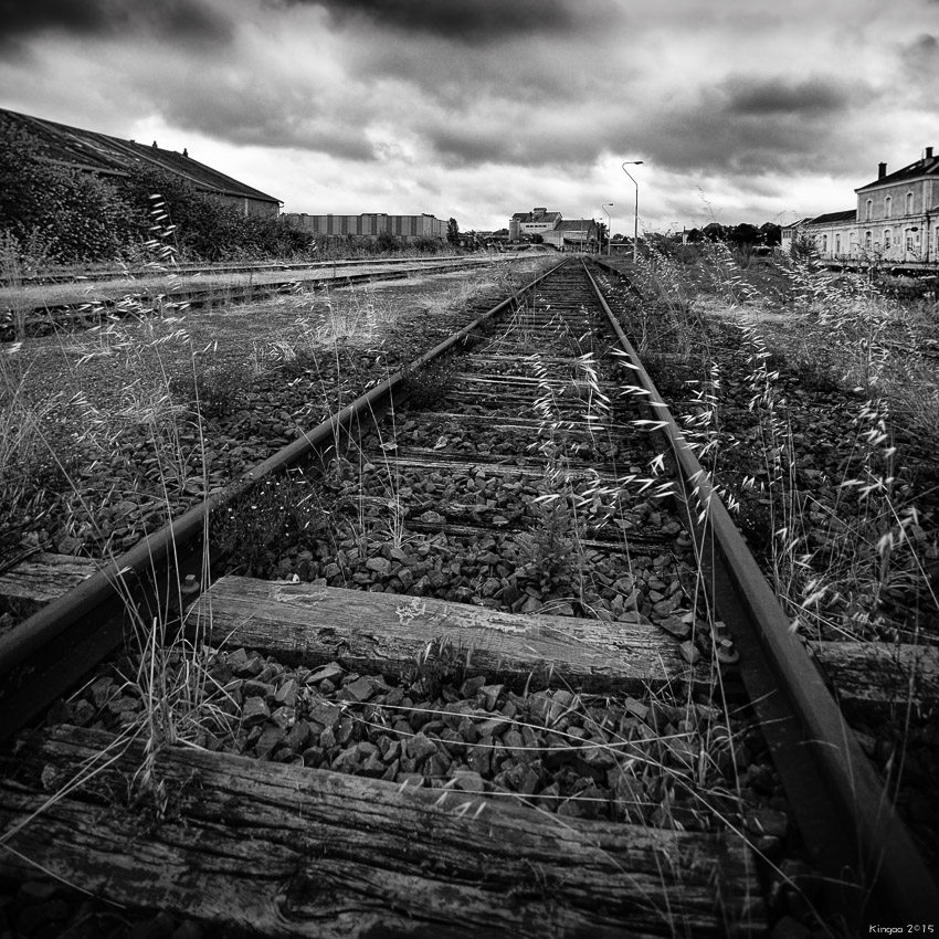Gare Parthenay_01.jpg