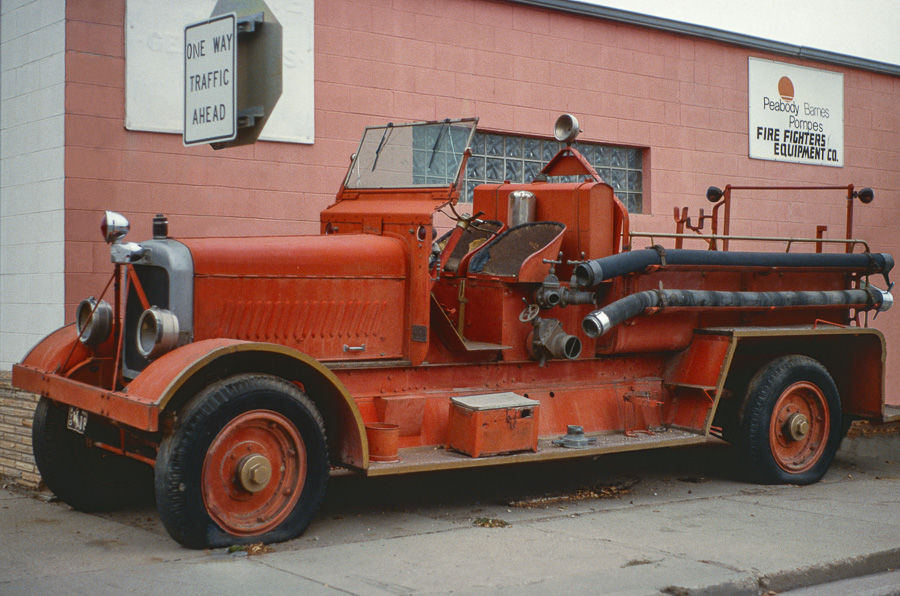 1987_10_02_badland_4_pres (6)-Modifier-3.jpg