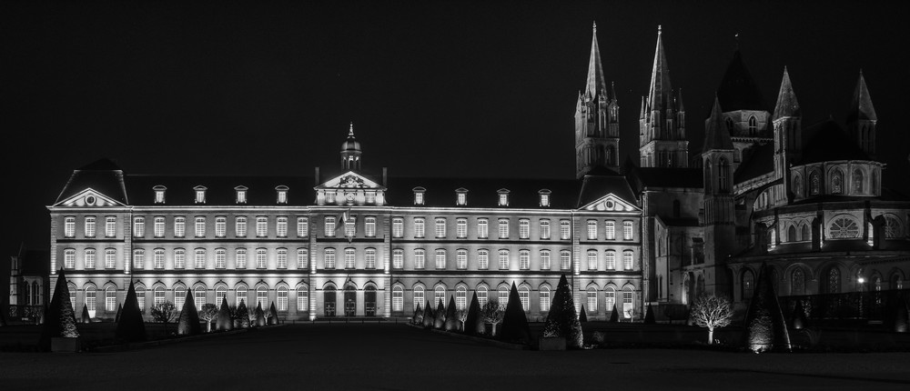 Hôtel de ville Caen OO.jpg
