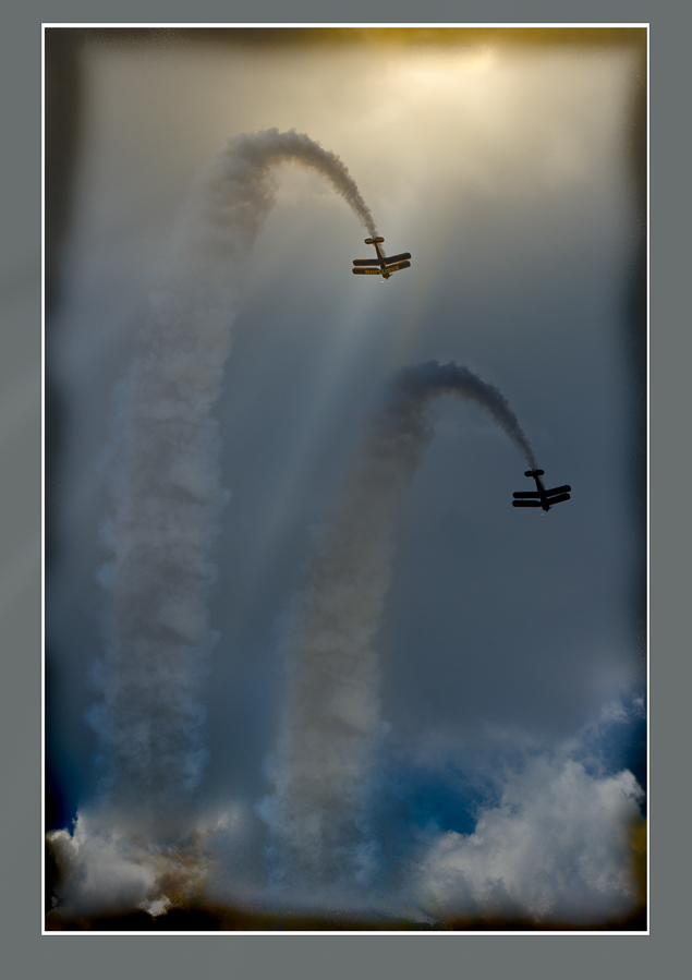 Lucy et les avions.jpg