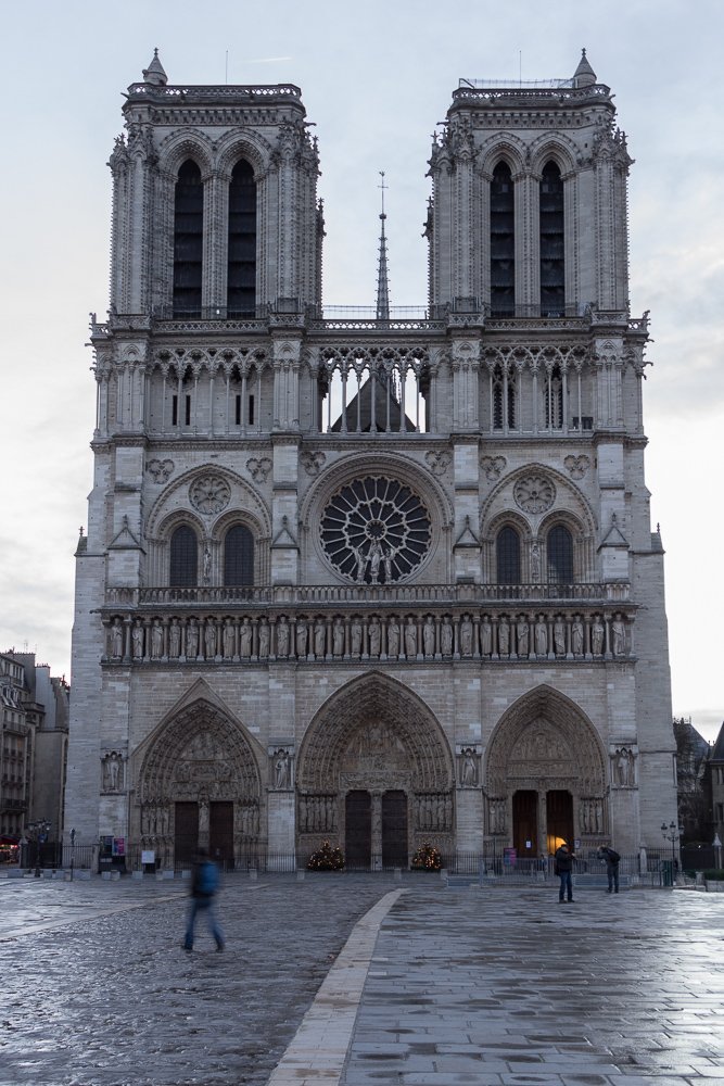 Vieille Dame.jpg