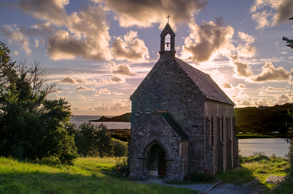 Jeep63-Chapelle au bord de mer-14 juillet 2014.jpg