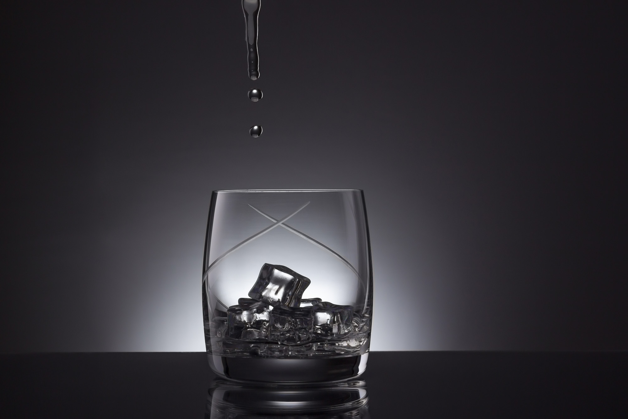 Kte6 - glass - splash-black.jpg