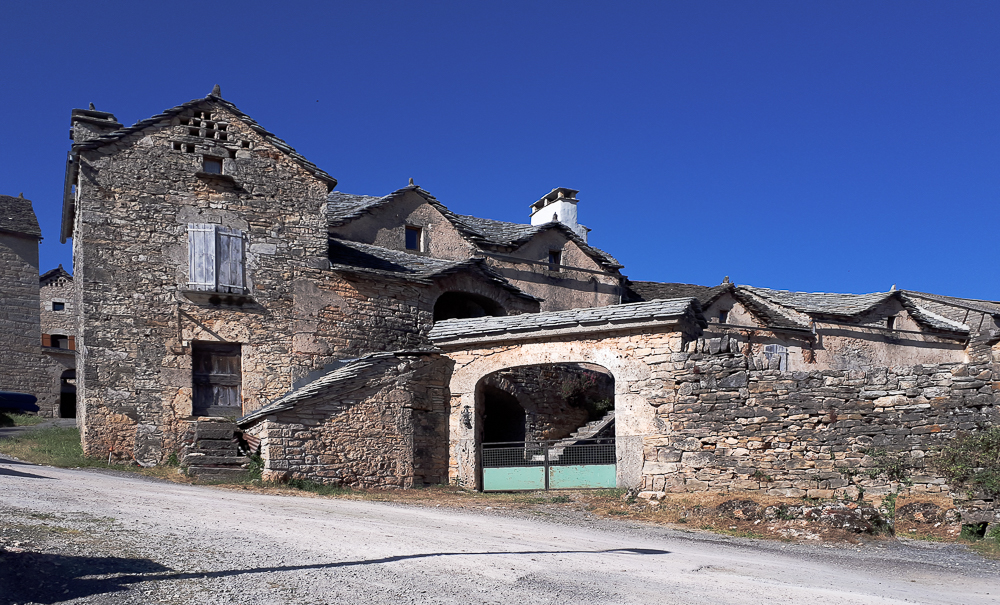 Vieille maison caussenarde-1.jpg