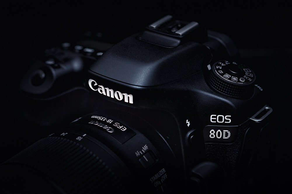 canon-eos-80d-illustre.jpg